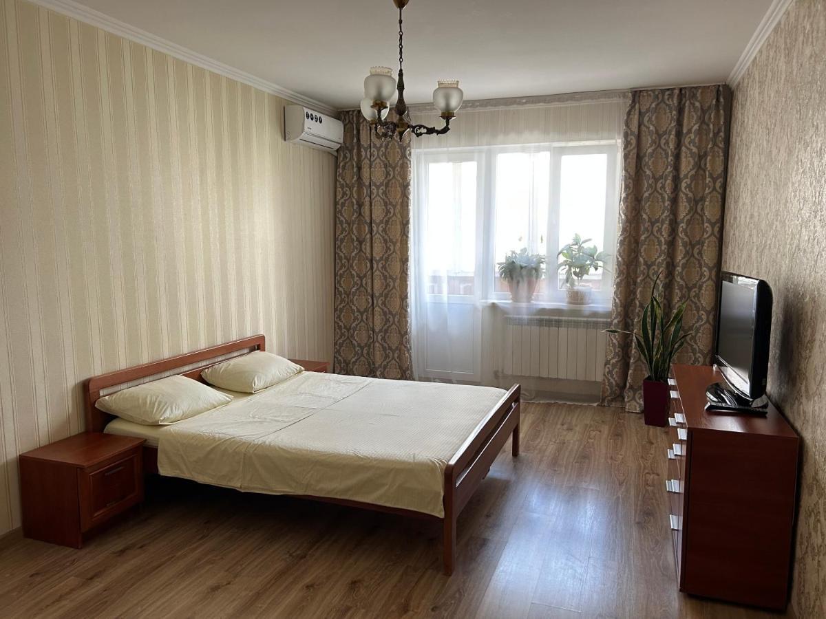 Apartments Kharkivs'Ke Highway Kiev Exteriör bild